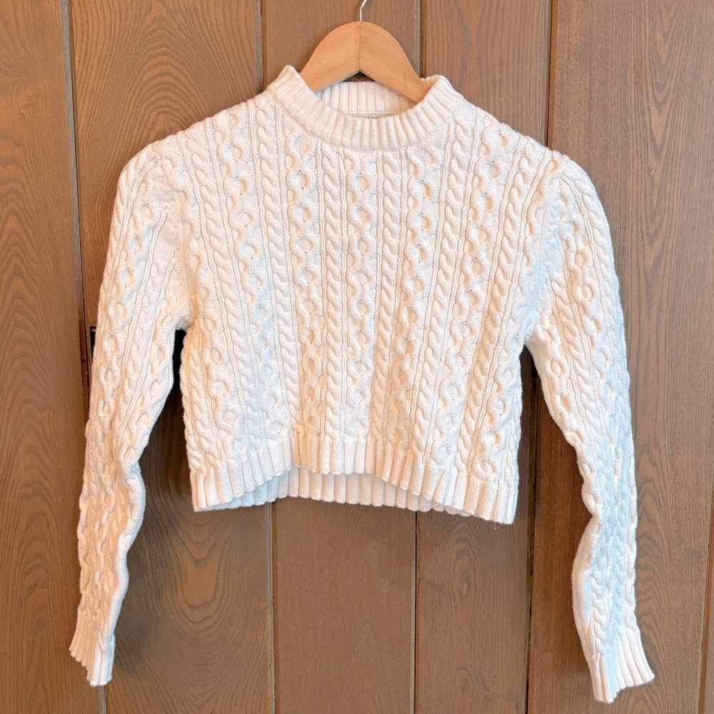 WAYF Crop Cable-knit Sweater